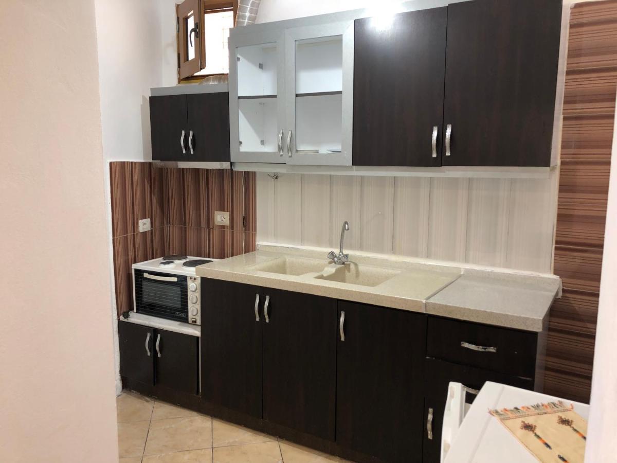 Elisabeta Apartments Sarandë Esterno foto
